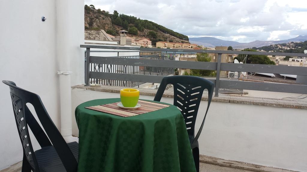 Camere Con Terrazzino Valderice Exterior foto