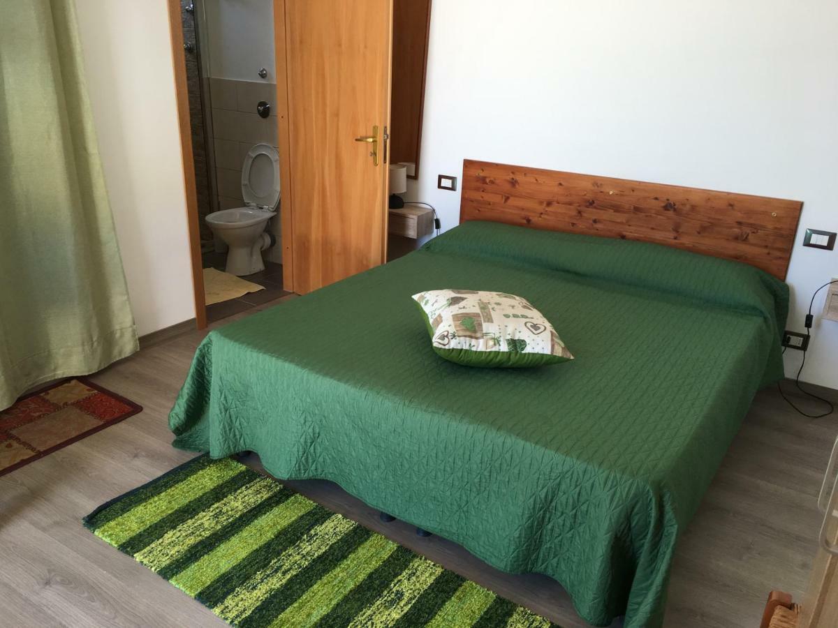 Camere Con Terrazzino Valderice Exterior foto